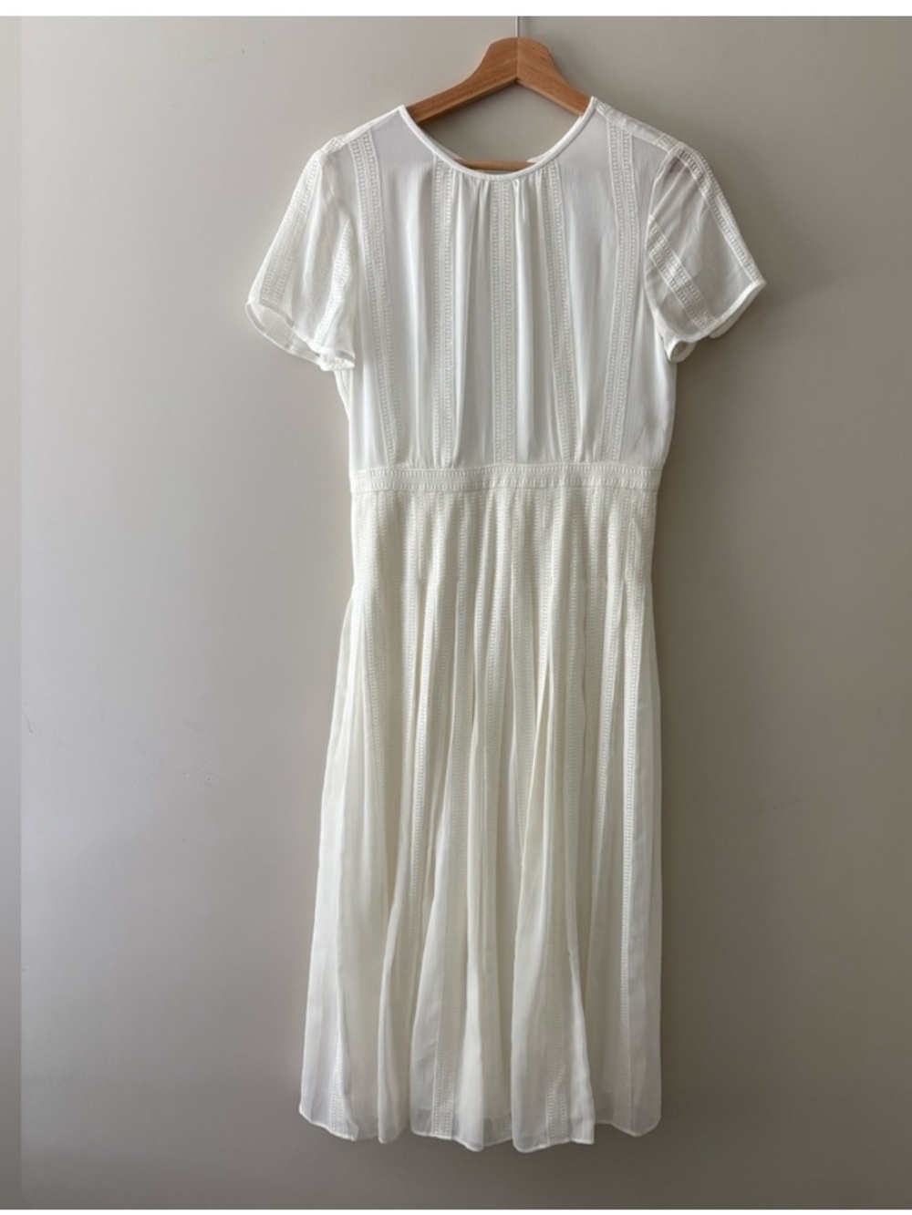 J.Crew Ivory Embroidered Midi Chiffon Fit and Flare Dress Size 10 - Picture 2 of 10